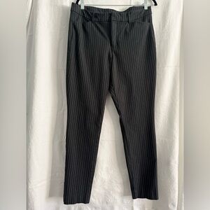 (NWOT) Old Navy Black Pin Striped High Rise Pixie Pants size 14
